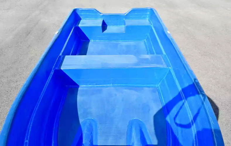 Стеклопластиковая лодка Neman-340 (тримаран) в Нефтеюганске