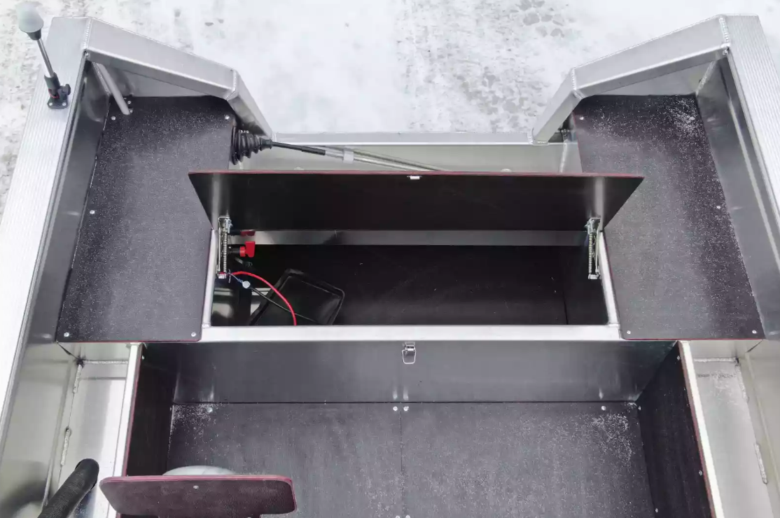 Алюминиевая лодка Неман-400 С в Нефтеюганске