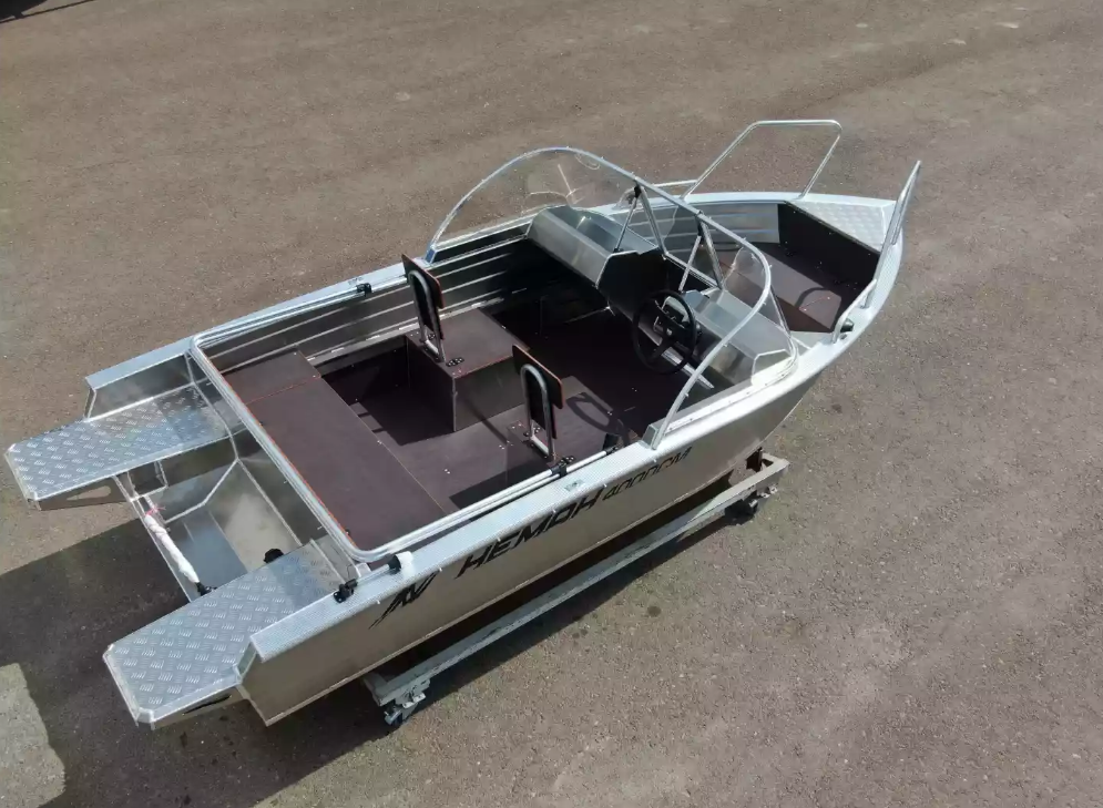 Алюминиевая лодка  Неман-400 DCM NEW в Нефтеюганске