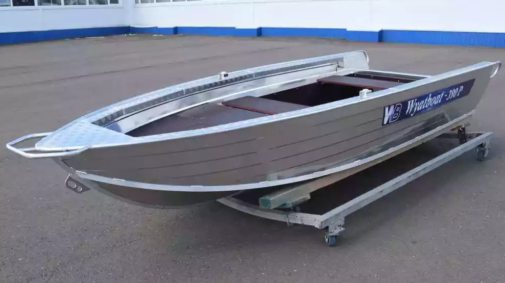 Алюминиевая лодка Wyatboat-390Р Fish в Нефтеюганске