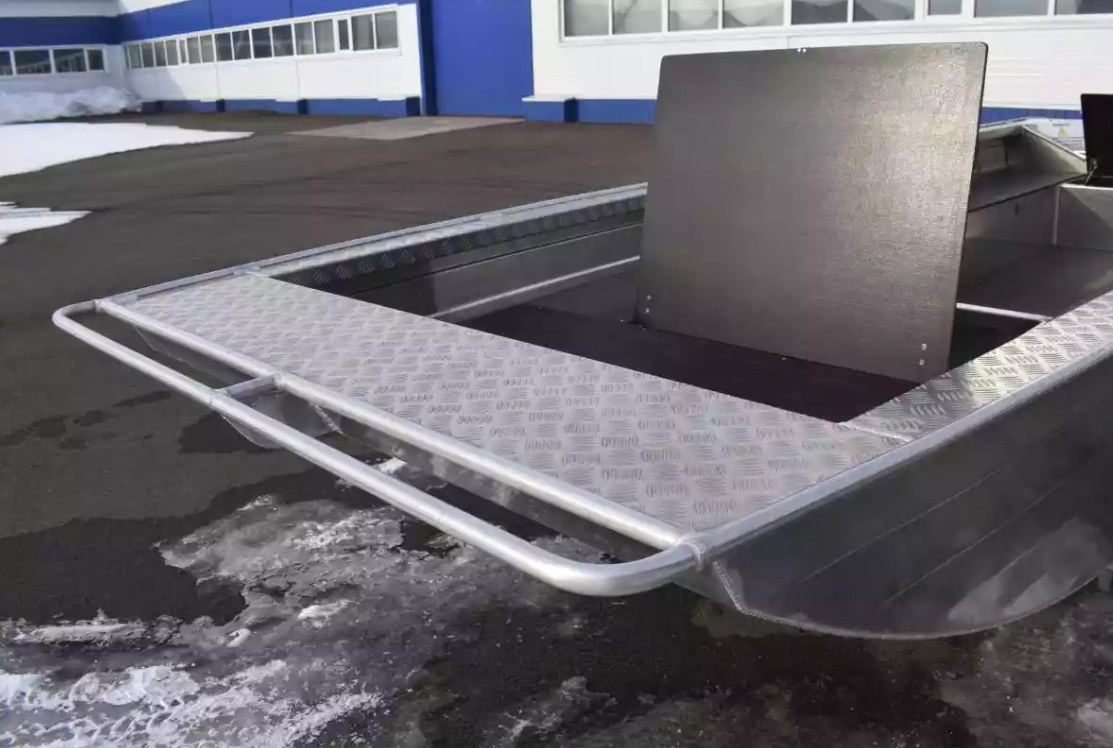 Алюминиевая лодка Wyatboat-490 Jonboat в Нефтеюганске