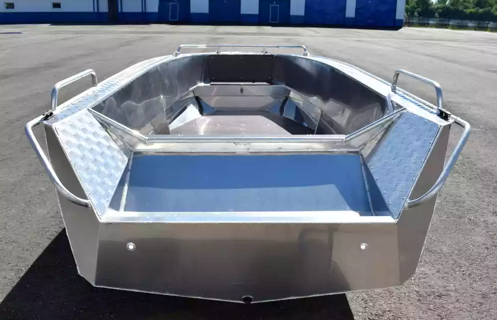 Алюминиевая лодка Wyatboat-490 P в Нефтеюганске