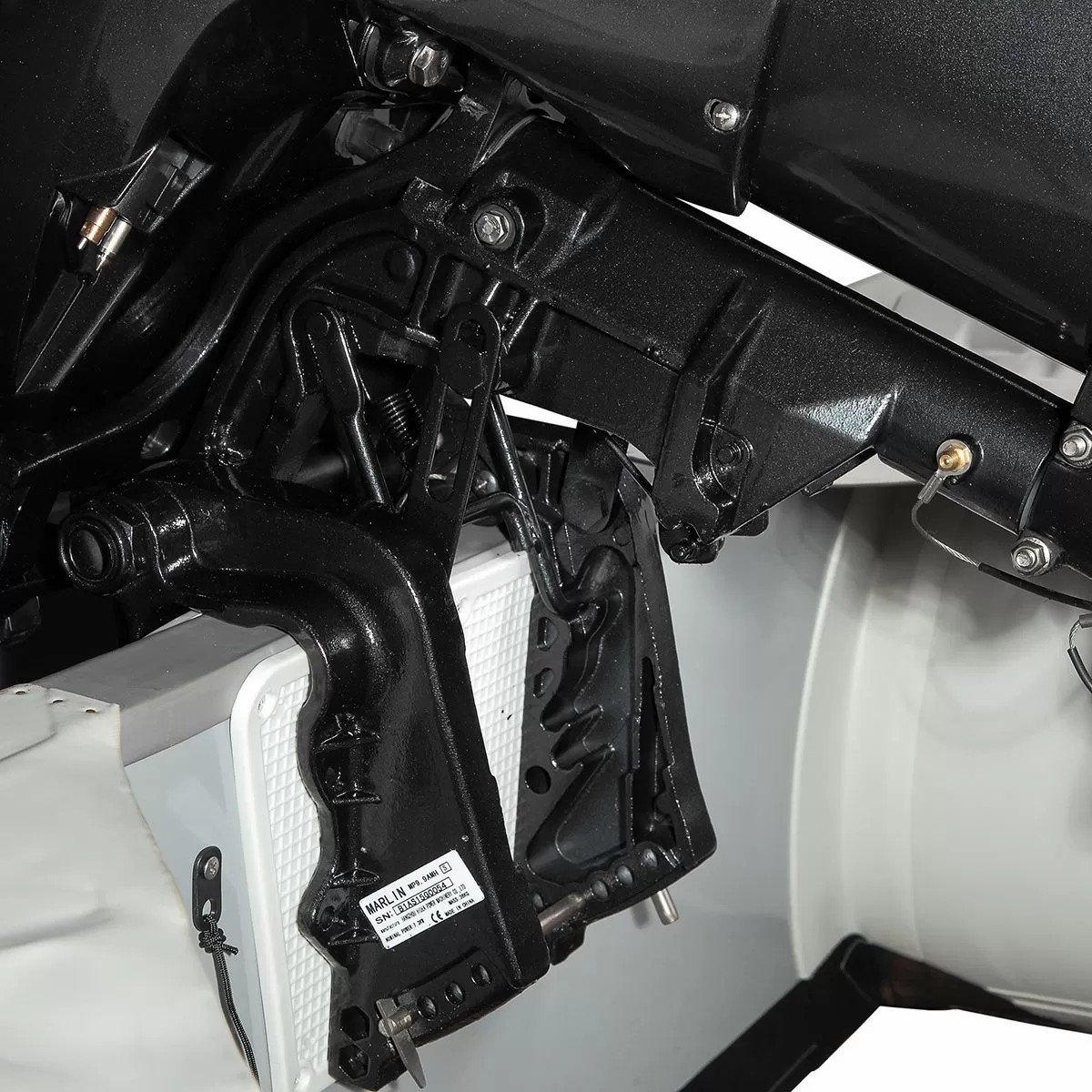 Лодочный мотор MARLIN MP 9.9 AMHS в Нефтеюганске