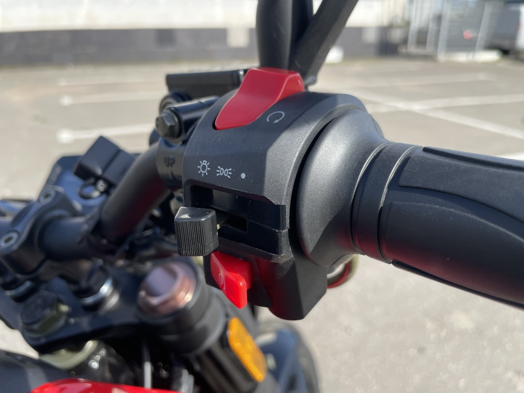 Мопед PROMAX CB150R (49) в Нефтеюганске