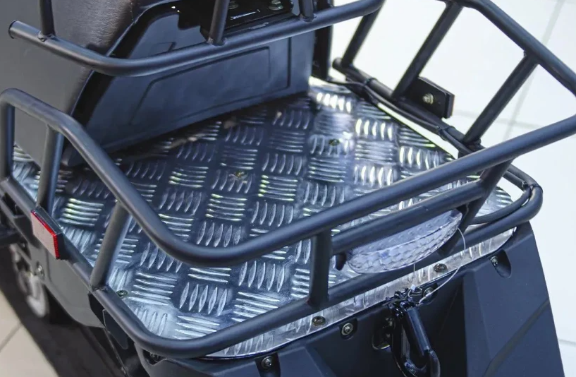 Снегоход Ataki WD 200 в Нефтеюганске