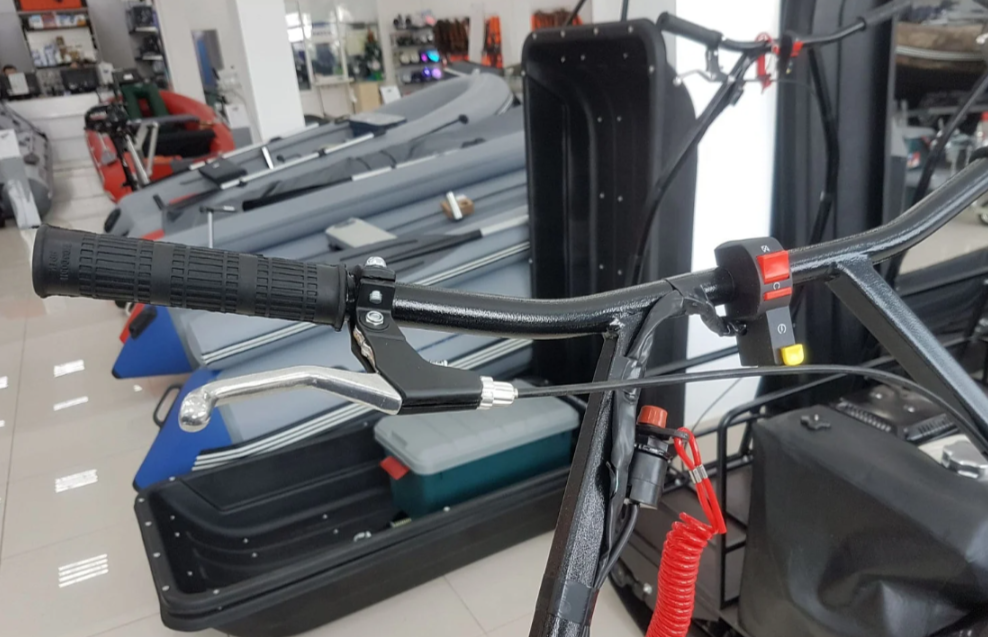 Мотобуксировщик PAXUS 650 AVANT 15 л.с. в Нефтеюганске