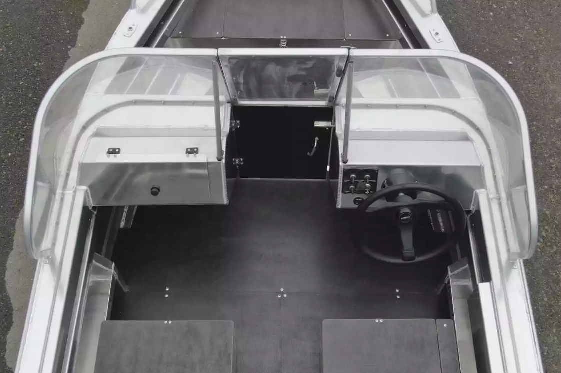 Алюминиевая лодка  Neman-400 DC в Нефтеюганске