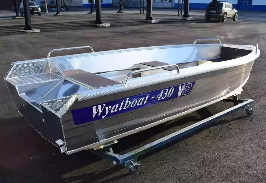 Алюминиевая лодка  Wyatboat-430 Р в Нефтеюганске