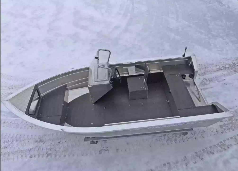 Алюминиевая лодка Неман-400 С в Нефтеюганске