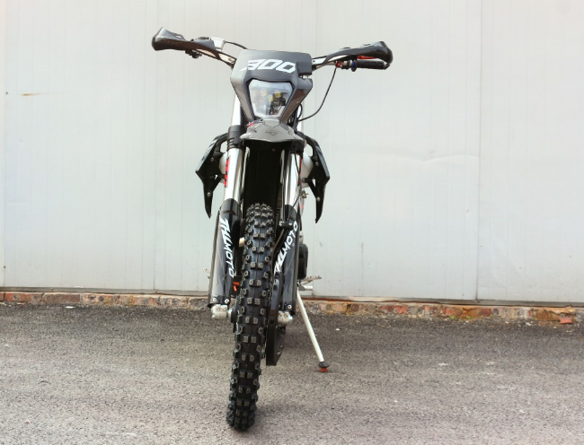 Мотоцикл JHLMOTO JHL Z3+ CB300 (175FMM) в Нефтеюганске