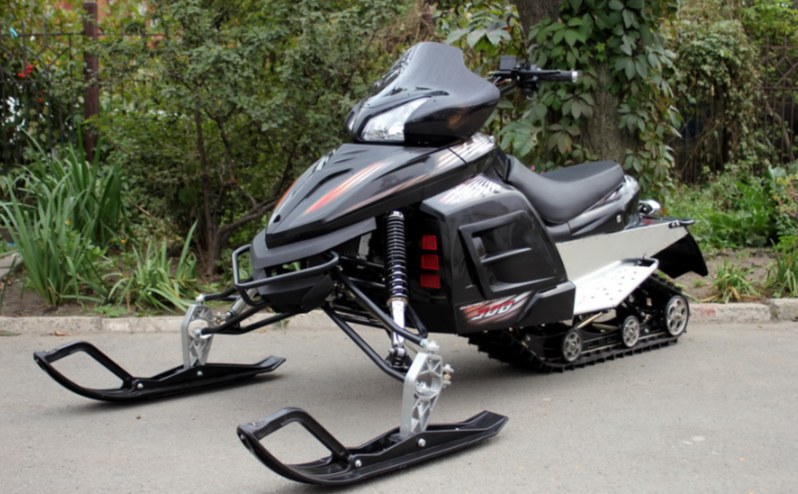 Снегоход Snow Fighter SF-300 в Нефтеюганске