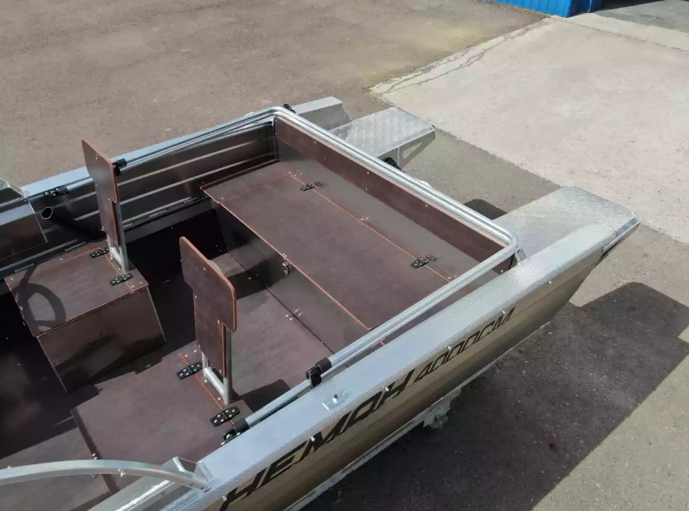 Алюминиевая лодка  Неман-400 DCM NEW в Нефтеюганске