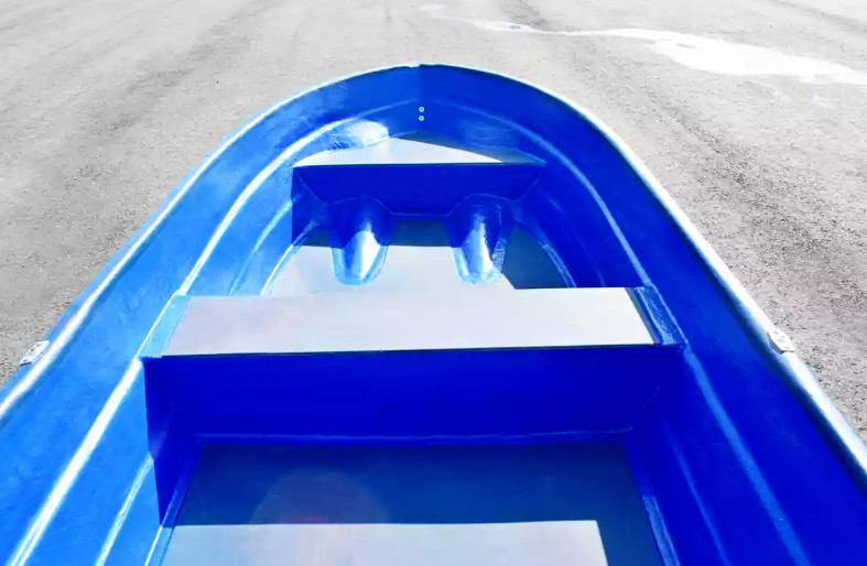 Стеклопластиковая лодка Neman-340 (тримаран) в Нефтеюганске