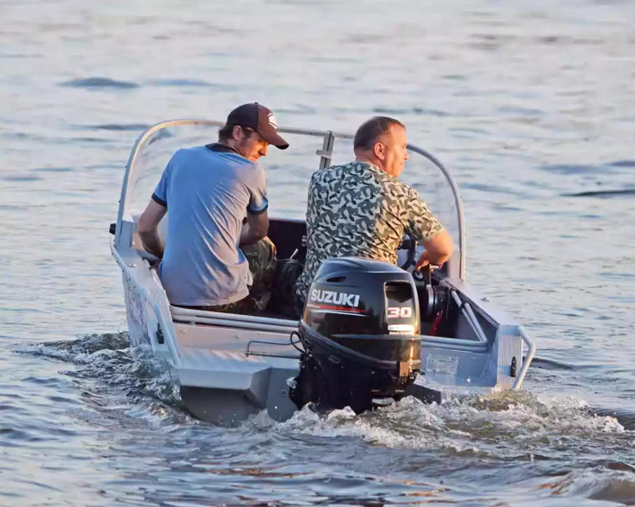 Алюминиевая лодка Wyatboat-390 DCM в Нефтеюганске