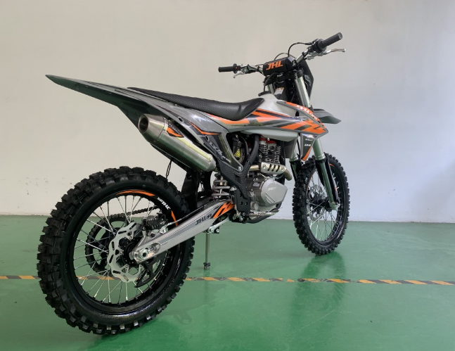 Мотоцикл JHLMOTO JHL LX4 CB300RL (175FMN) в Нефтеюганске
