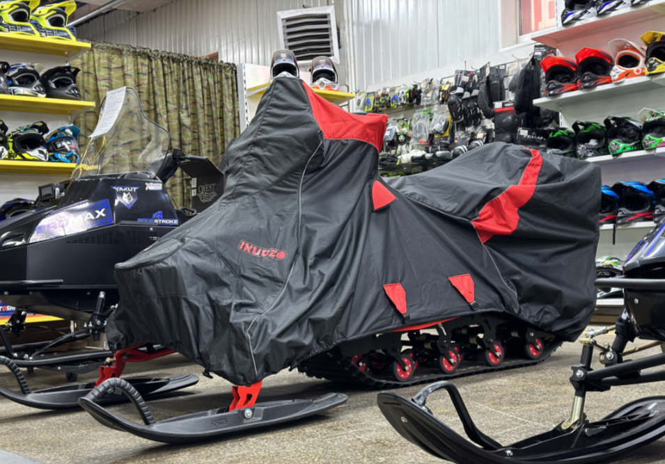 Чехол транспорт. снегохода IKUDZO HUNTER черно-красный Оксфорд ПРЕМИУМ качества с лого IKUDZO в Нефтеюганске