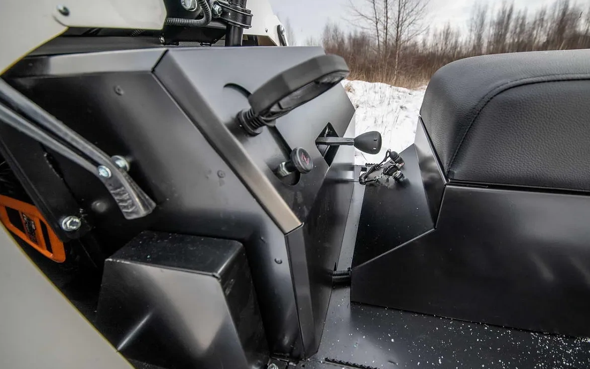 Снегоход БТС "АРКТИК 4Т" 18.5 л.с. э/зап, реверс, тормоз в Нефтеюганске