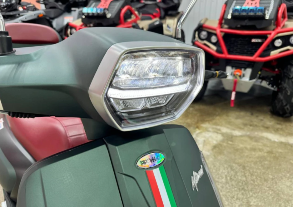 Скутер PROMAX Miami 240 (49) в Нефтеюганске