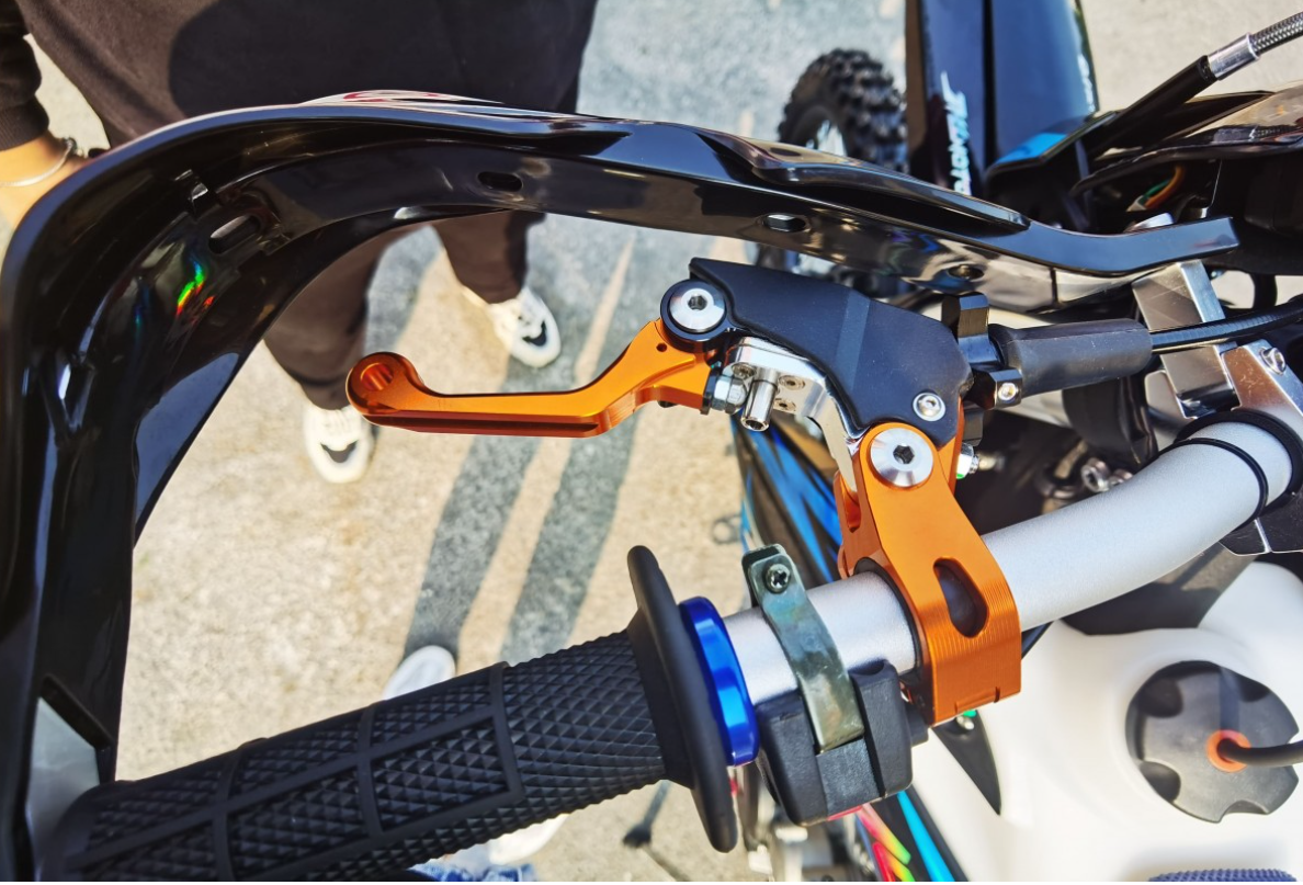 Мотоцикл JHLMOTO JHL Z3 CB250 (172FMM-3A) в Нефтеюганске