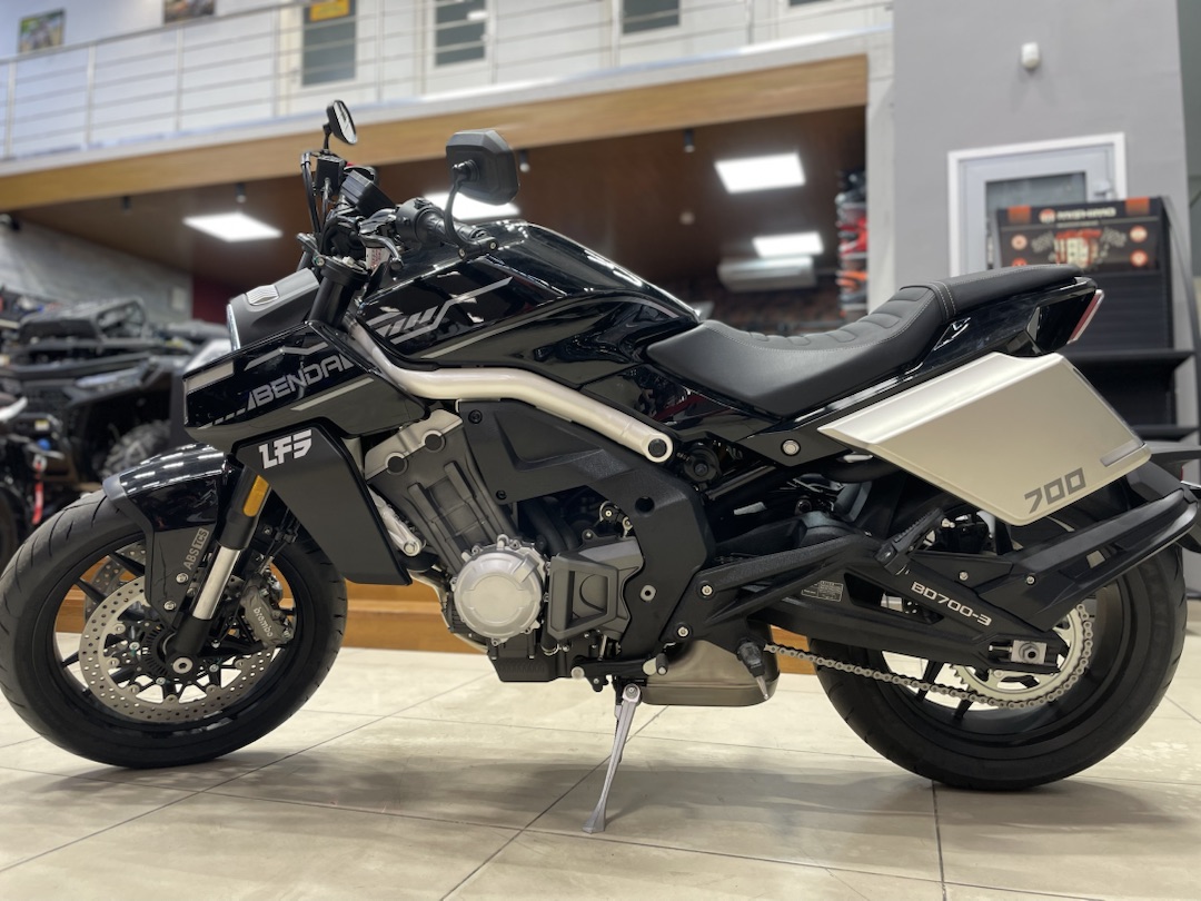 Мотоцикл Benda LFS 700 в Нефтеюганске