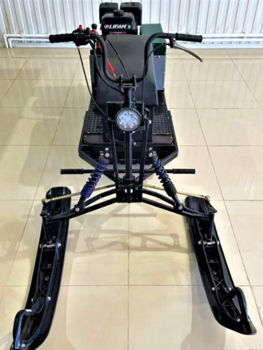 Мотобуксировщик ЕНОТ 4М в Нефтеюганске