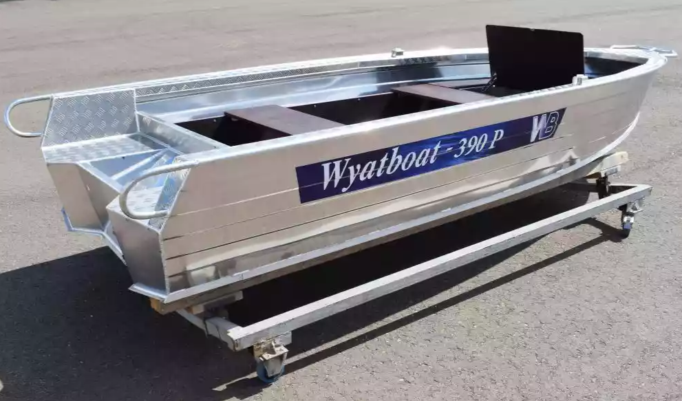 Алюминиевая лодка Wyatboat-390Р Fish в Нефтеюганске