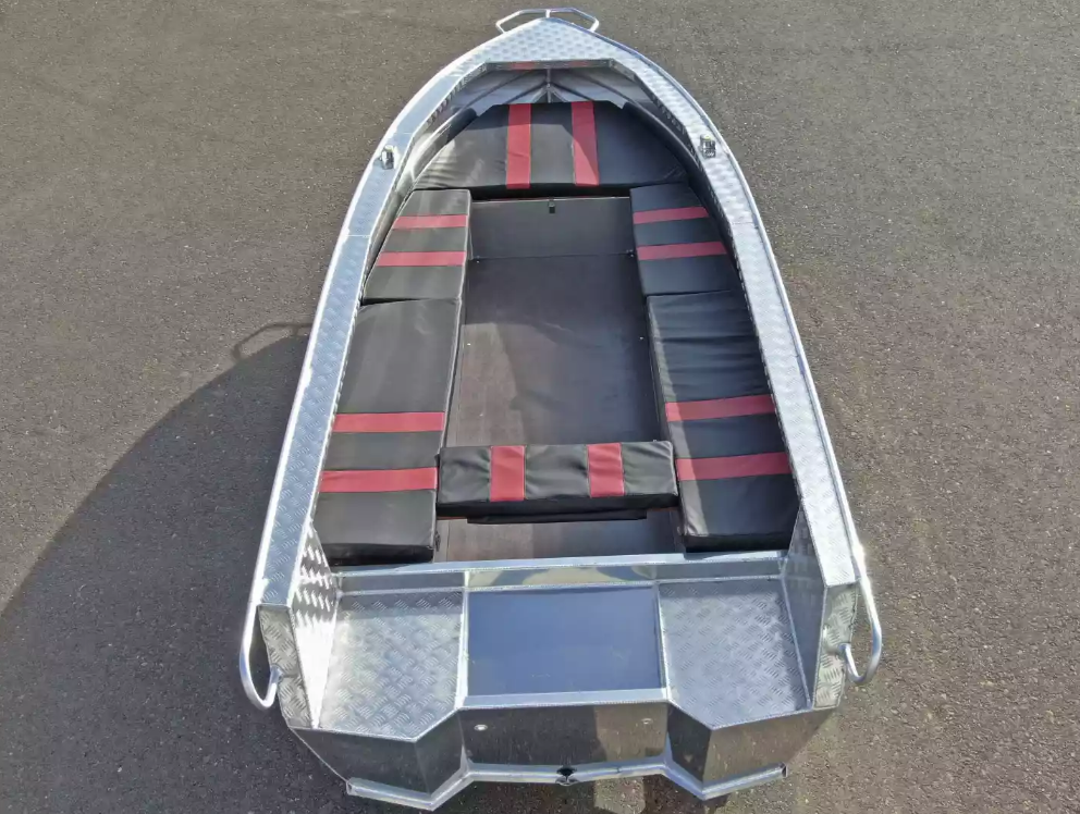 Алюминиевая лодка Wyatboat-390РМ увеличенный борт в Нефтеюганске