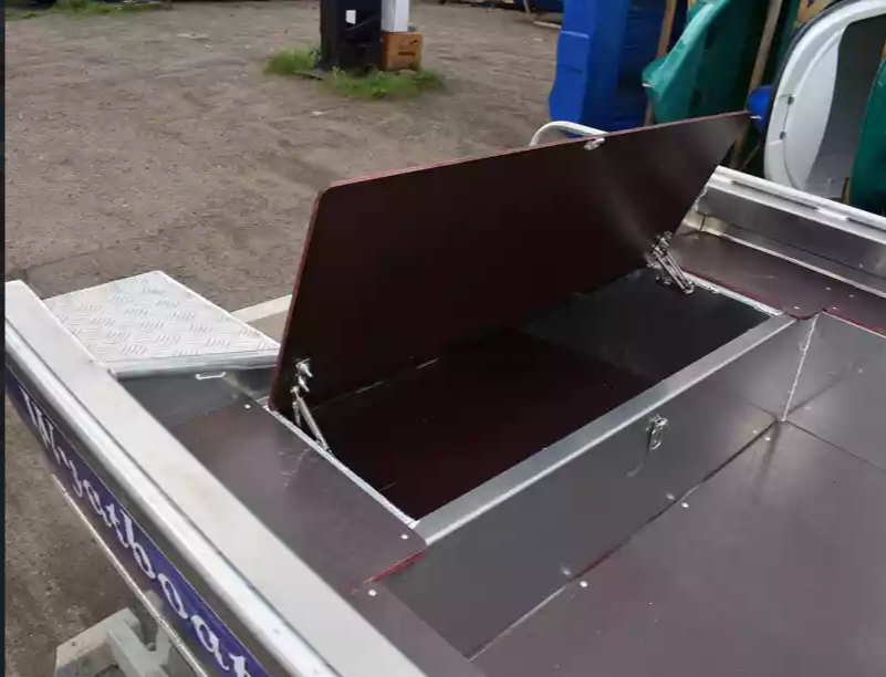 Алюминиевая лодка  Wyatboat-430 Master в Нефтеюганске