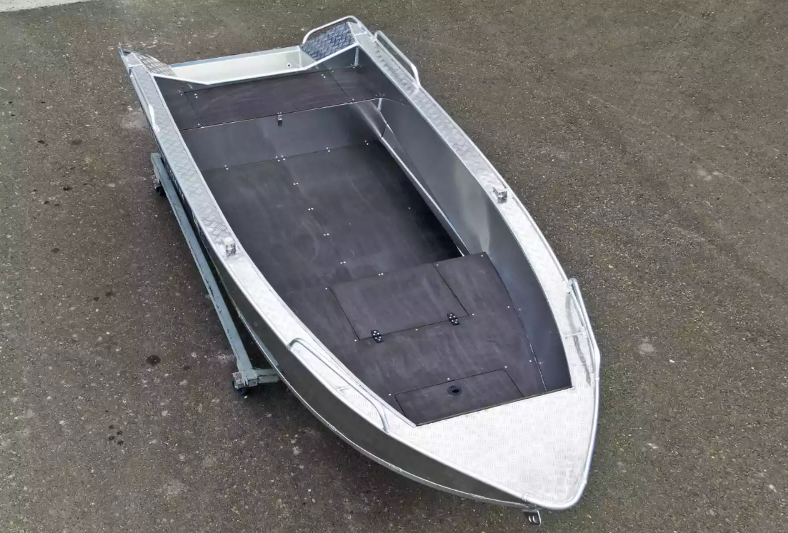 Алюминиевая лодка  Wyatboat-430М FISH в Нефтеюганске