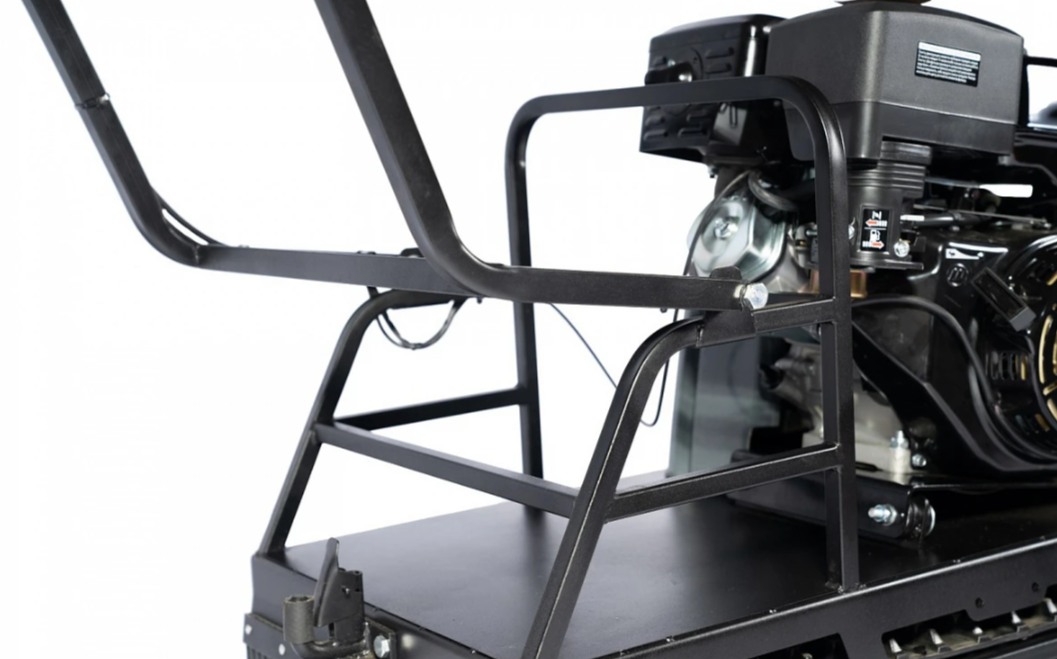 Мотобуксировщик БУРЛАК-M2 LFK 15 л.с. Промысловик в Нефтеюганске