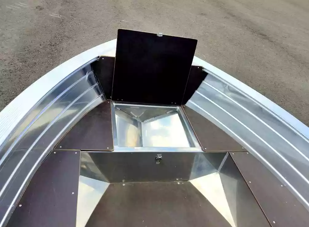 Алюминиевая лодка Неман-400 в Нефтеюганске