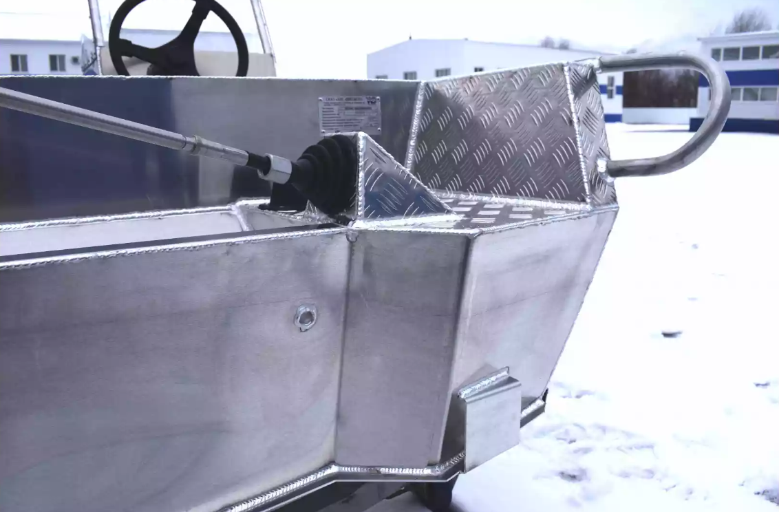 Алюминиевая лодка Wyatboat-390 C в Нефтеюганске