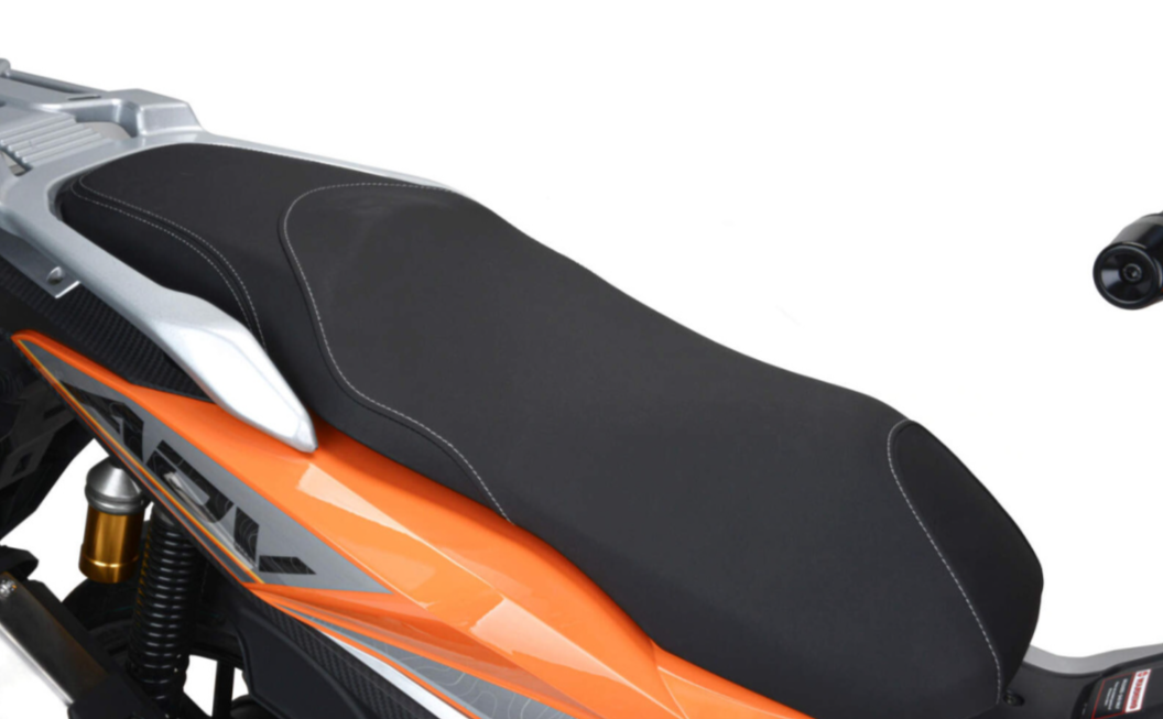 Скутер MOTOLAND (МОТОЛЕНД) T-MAX 150 в Нефтеюганске