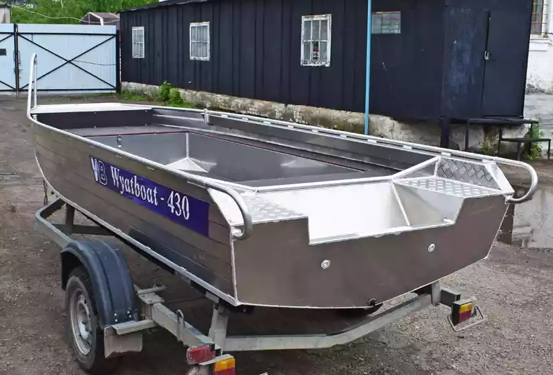 Алюминиевая лодка  Wyatboat-430 Master в Нефтеюганске