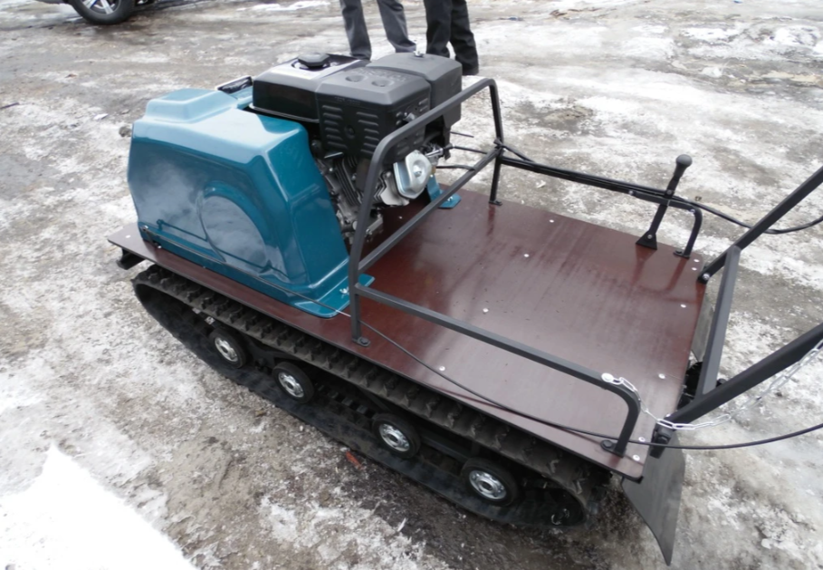 Мотобуксировщик AhtaR LR13 с реверс-вариатором Буран (задний ход) в Нефтеюганске