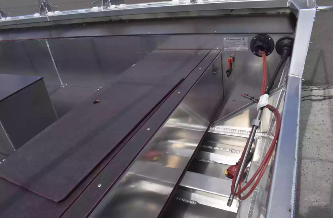 Алюминиевая лодка Wyatboat-600 в Нефтеюганске