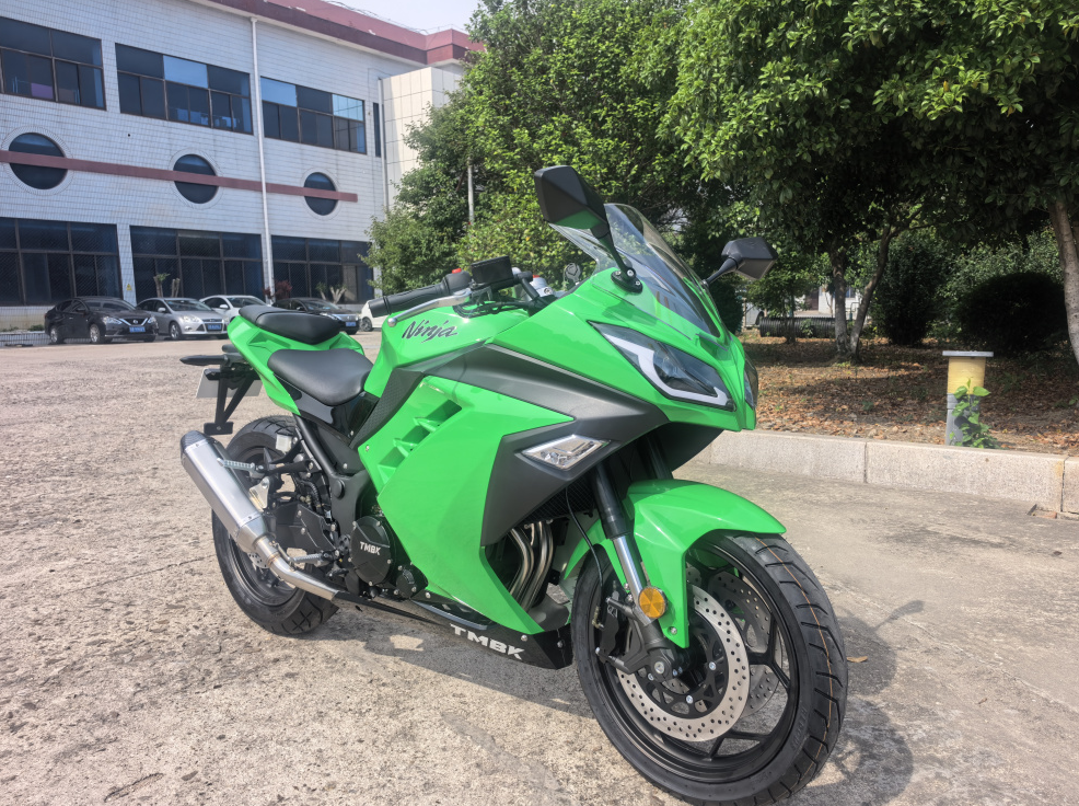 Мотоцикл TMBK Ninja 400cc в Нефтеюганске