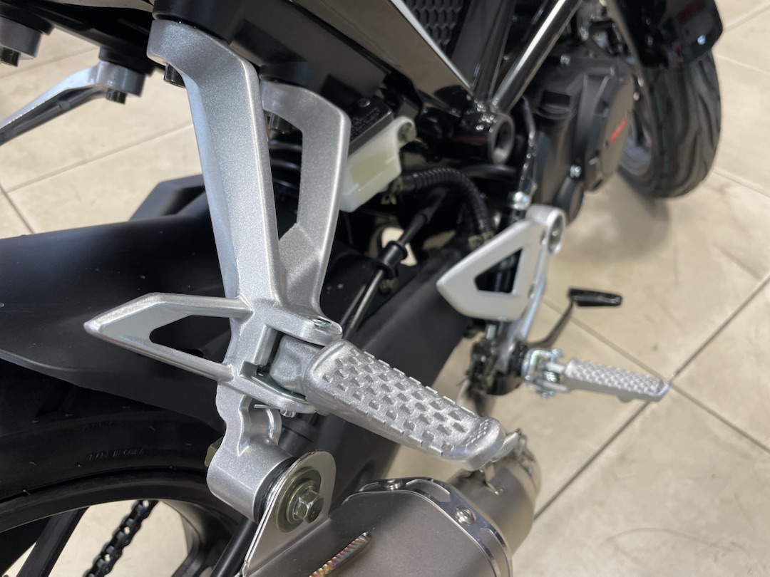 Мопед PROMAX CB150R (49) в Нефтеюганске