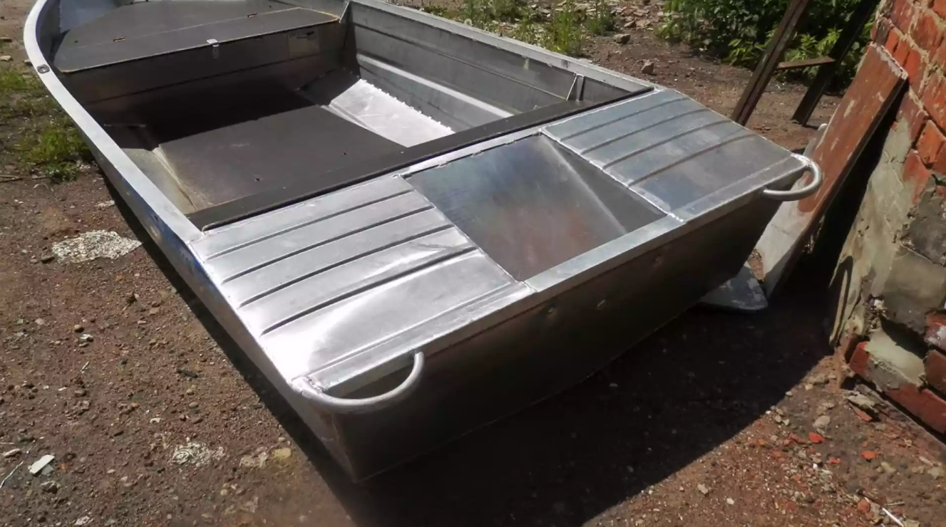 Алюминиевая лодка Вятка-Профи Вариант в Нефтеюганске