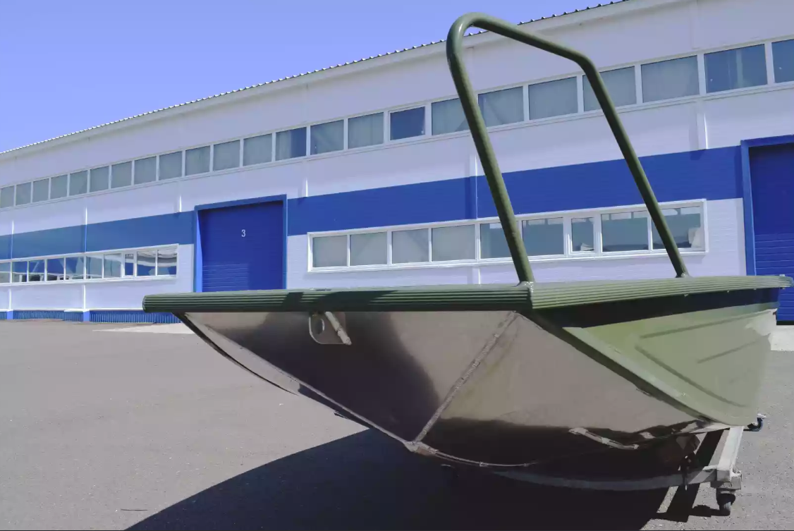 Алюминиевая лодка  Wyatboat-430 Master Fish в Нефтеюганске