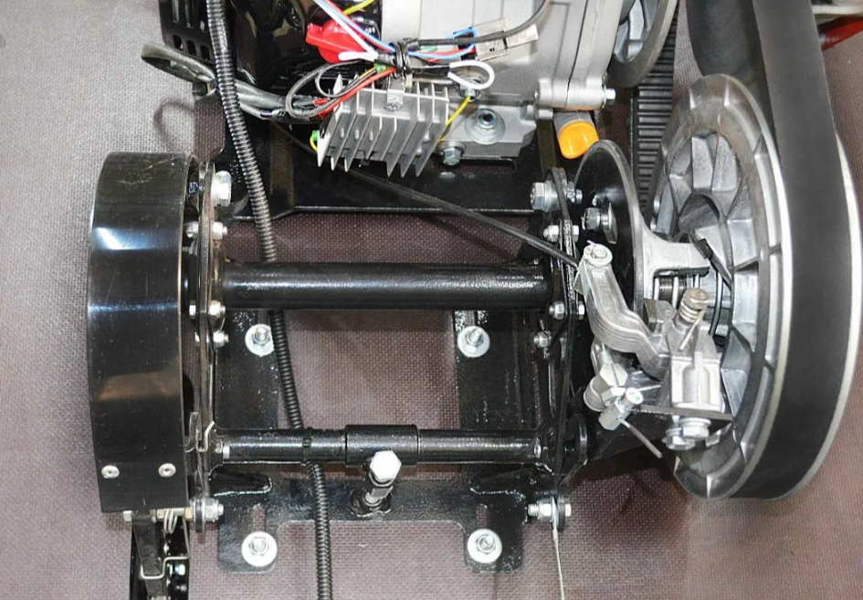 Mотобуксировщик вездеход KOiRA T15 (ручной стартер) в Нефтеюганске