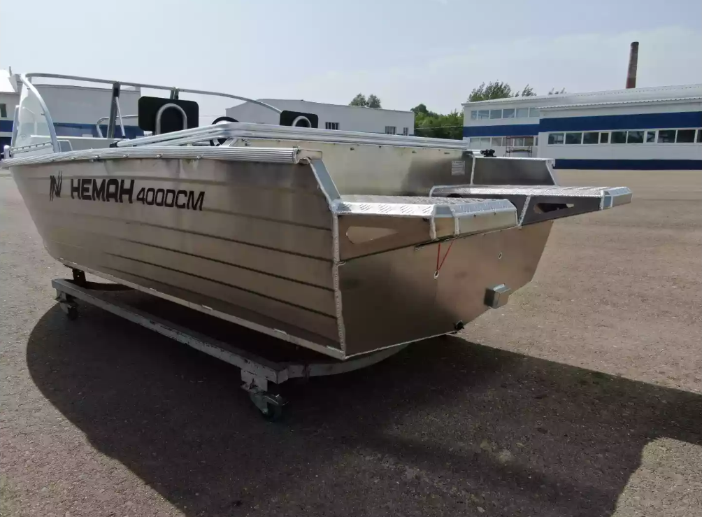 Алюминиевая лодка  Неман-400 DCM NEW в Нефтеюганске