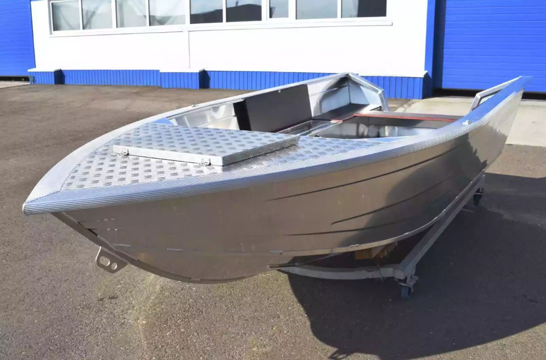 Алюминиевая лодка Неман-400 Р PRO в Нефтеюганске