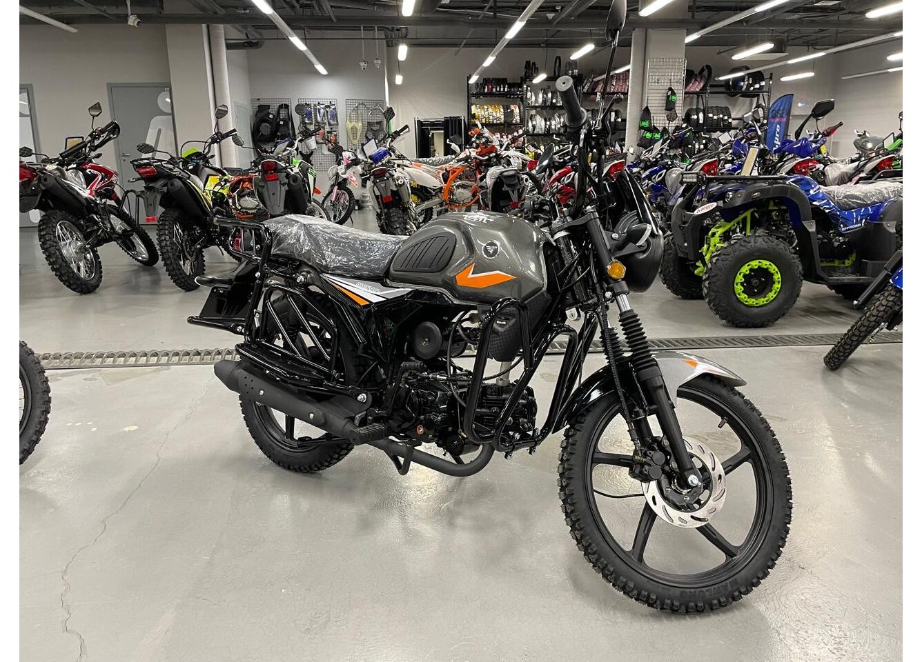 Мопед VMC NOVA 49сс (125сс) Led Full, дисковый тормоз, RKB RATO с баланс. валом, сигнализация в Нефтеюганске