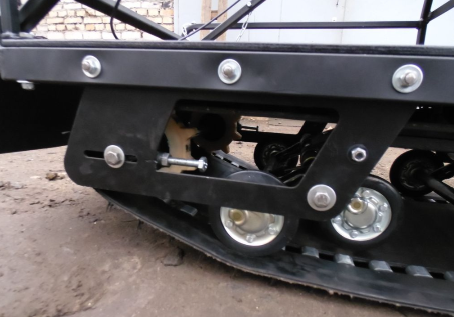 Мотобуксировщик AhtaR Зима 9 л/с с вариатором в Нефтеюганске