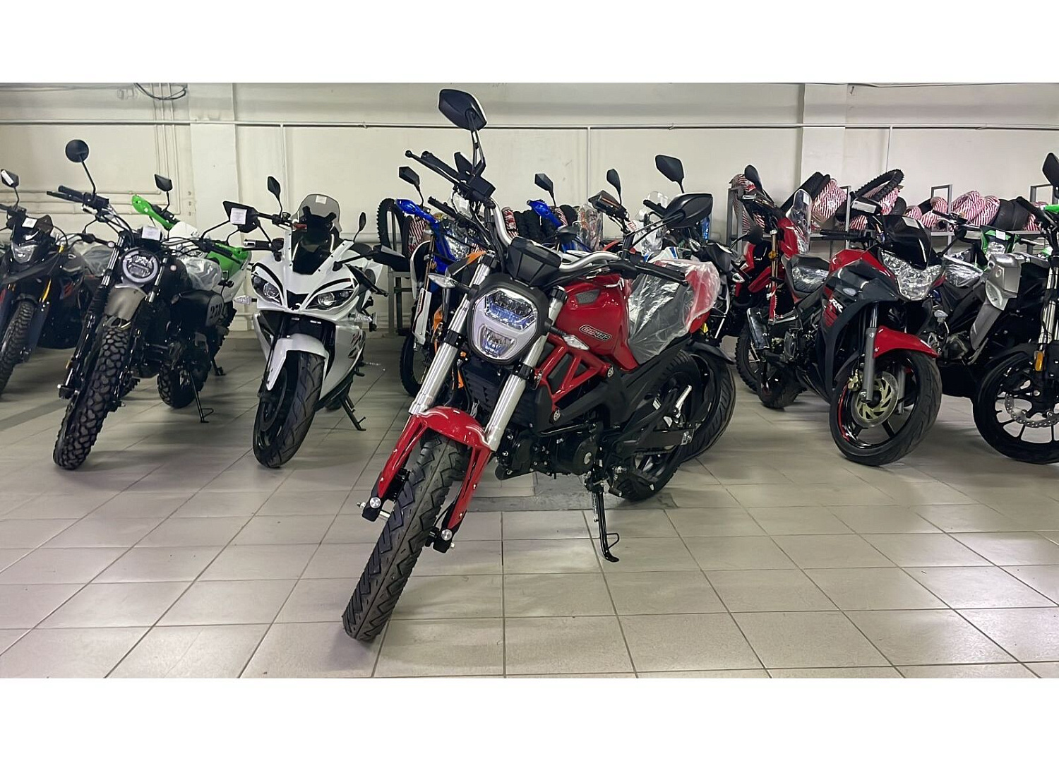 Мотоцикл VMC Monster - 125сс (replica Ducati Monster), дисковый тормоз в Нефтеюганске