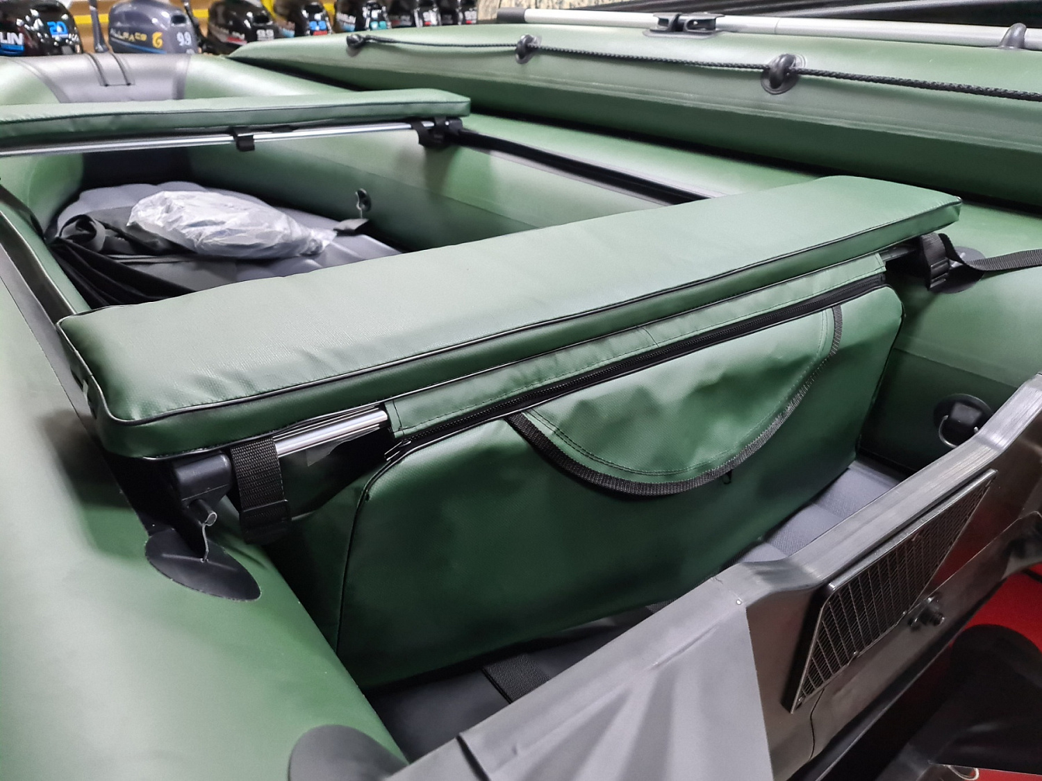 КОМПЛЕКТ МЯГКИХ НАКЛАДОК С СУМКОЙ ДЛЯ ЛОДОК 90Х20 ЗЕЛЕНЫЙ в Нефтеюганске