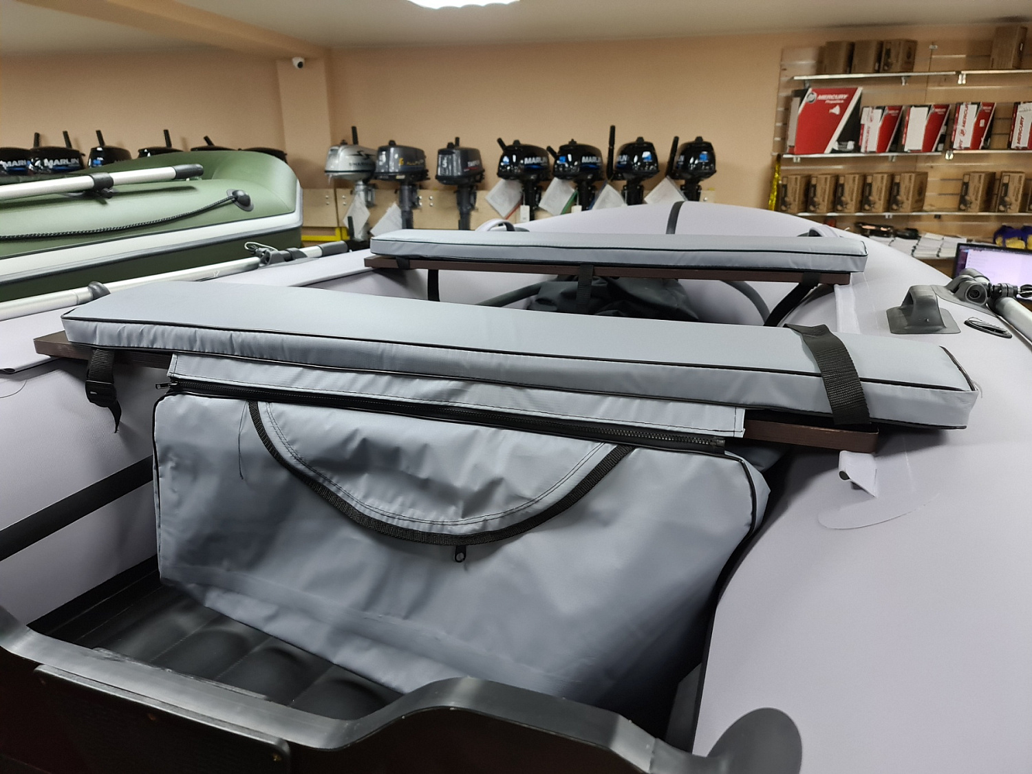 КОМПЛЕКТ МЯГКИХ НАКЛАДОК С СУМКОЙ ДЛЯ ЛОДОК 90Х20 СЕРЫЙ в Нефтеюганске