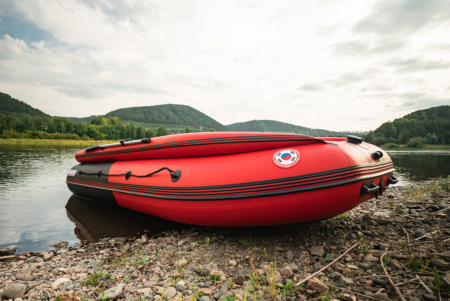 Лодка MISHIMO RIVER FJET PRO 430  под водомет в Нефтеюганске