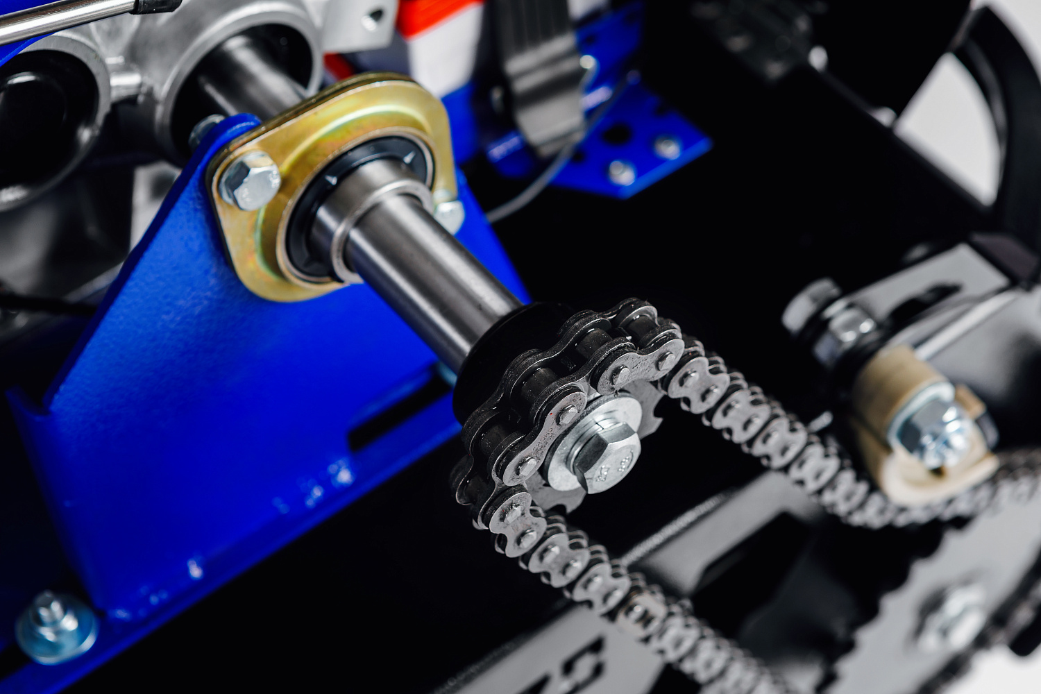 МОТОБУКСИРОВЩИК IKUDZO LONG 2.0 1700/500 EKR19 в Нефтеюганске